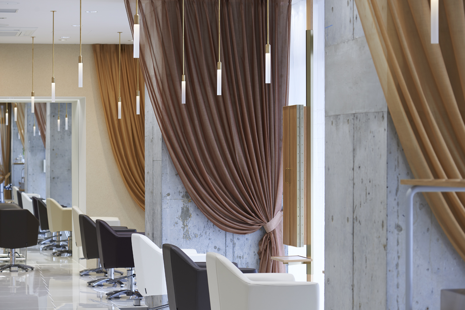 大阪"Salone Cinq"发廊-9