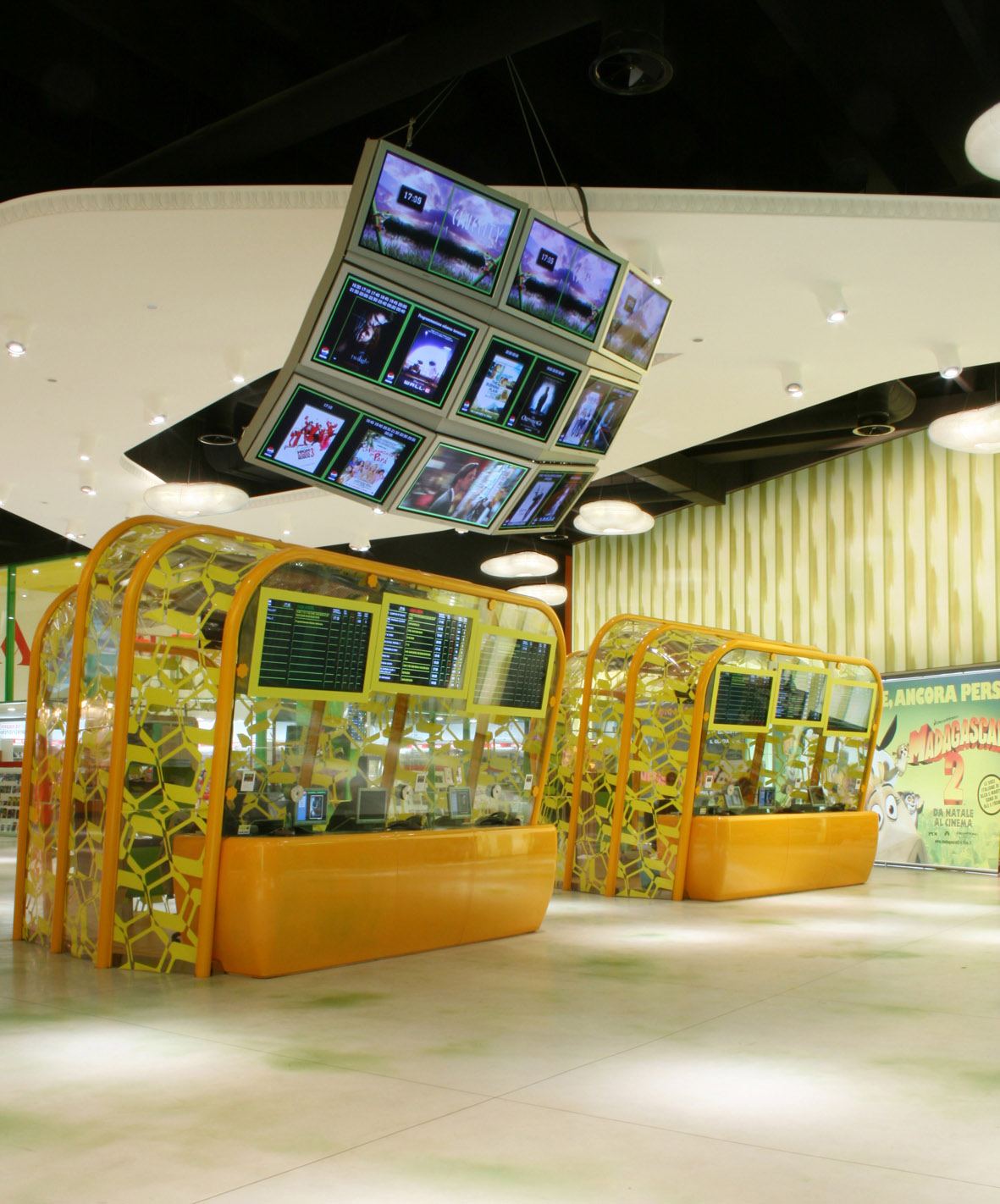 帕尔马多彩多厅电影院 | 室内设计之美-5