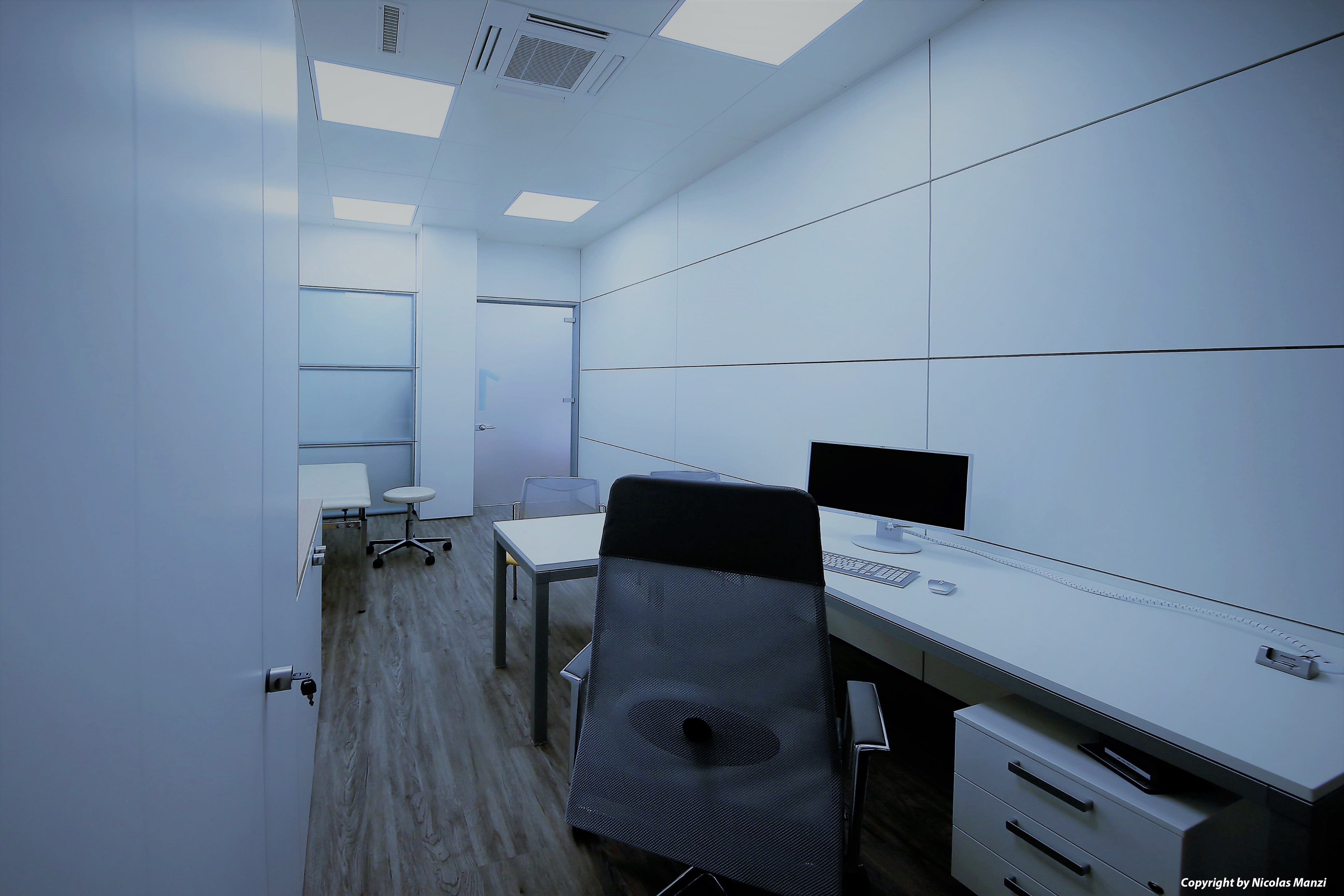 瑞士伯尔尼 Orthoplus 骨科诊所室内设计-18