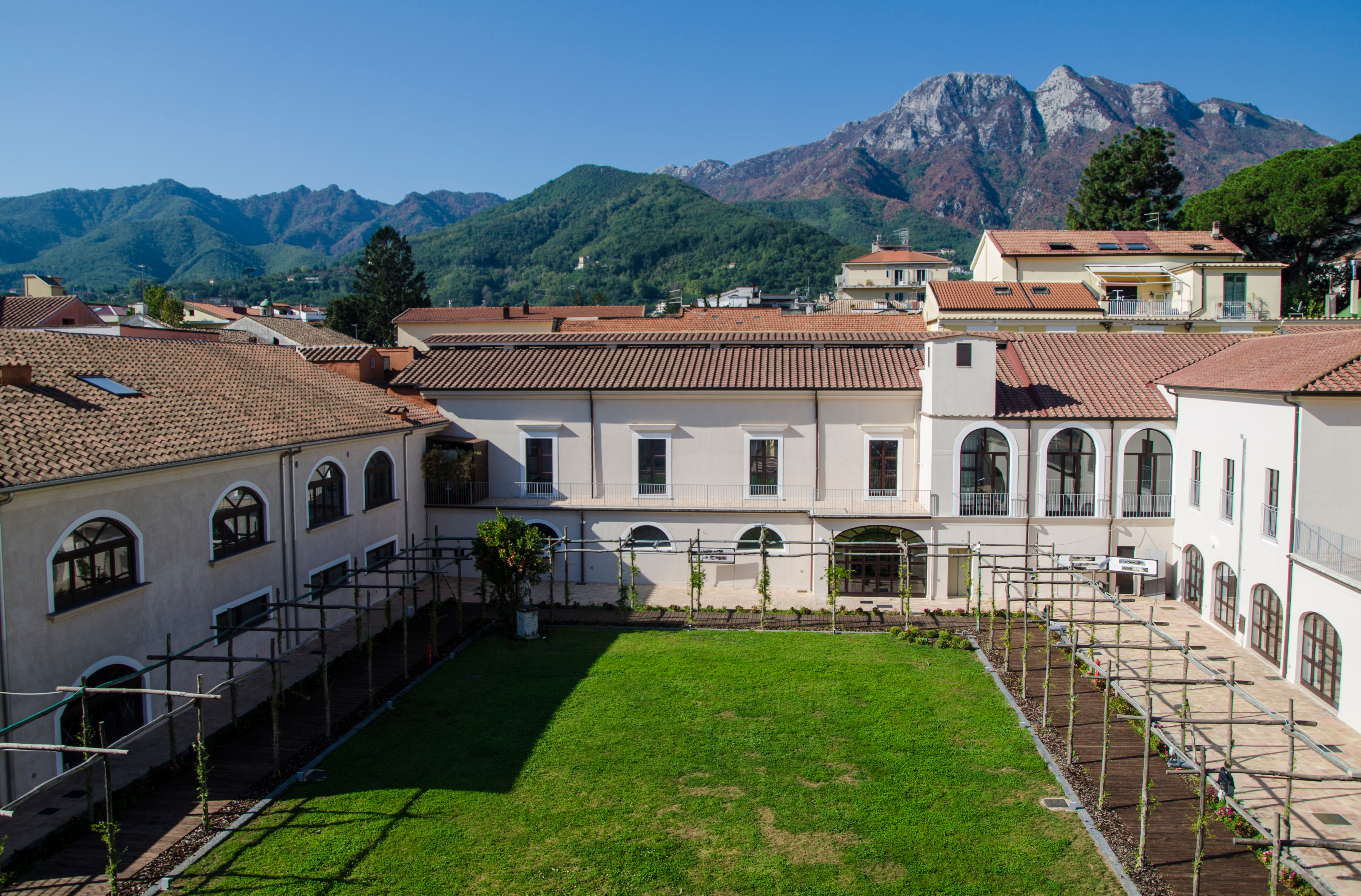 意大利古老修道院焕新颜,文化复兴之光照耀千年遗址-3