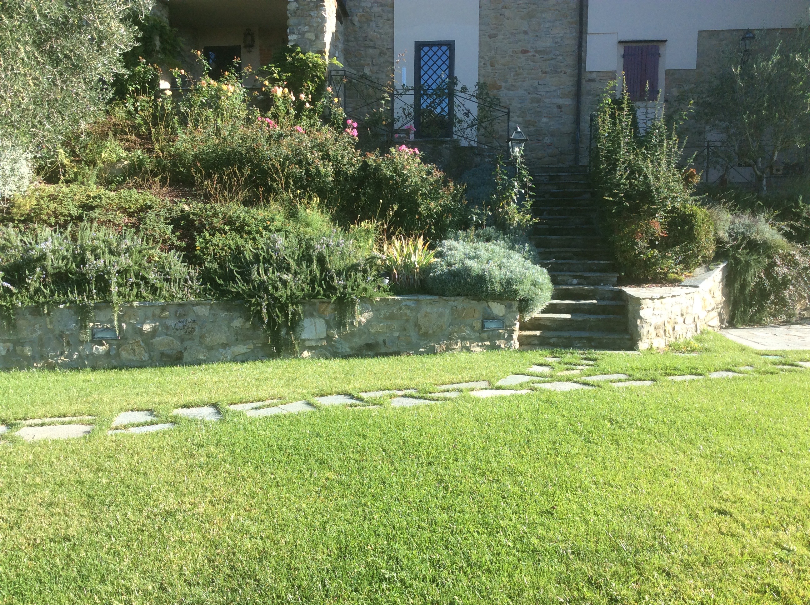 翻新乡村别墅,焕发新活力-1