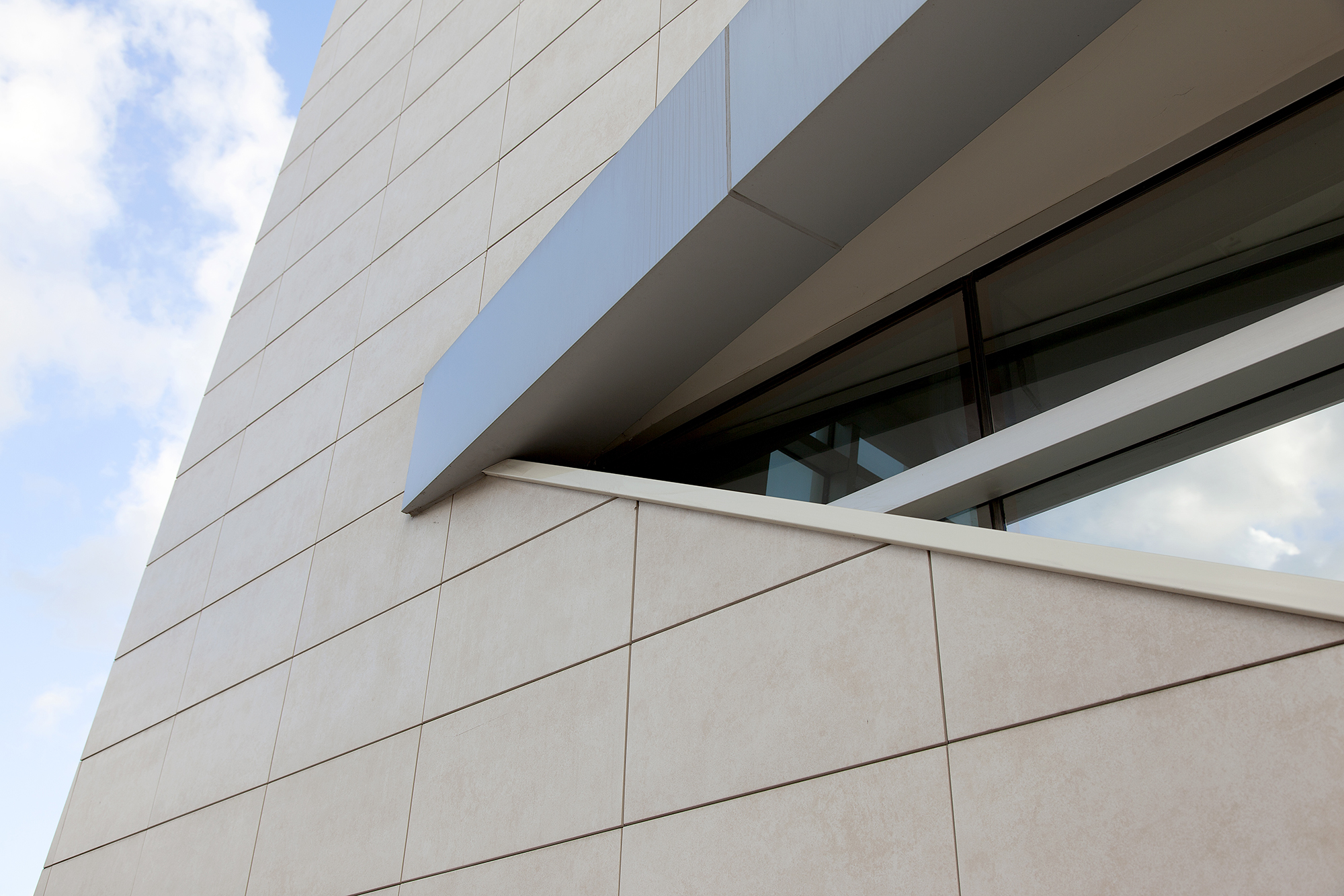 罗马郊区 Progedil 总部大楼创新环保设计-14