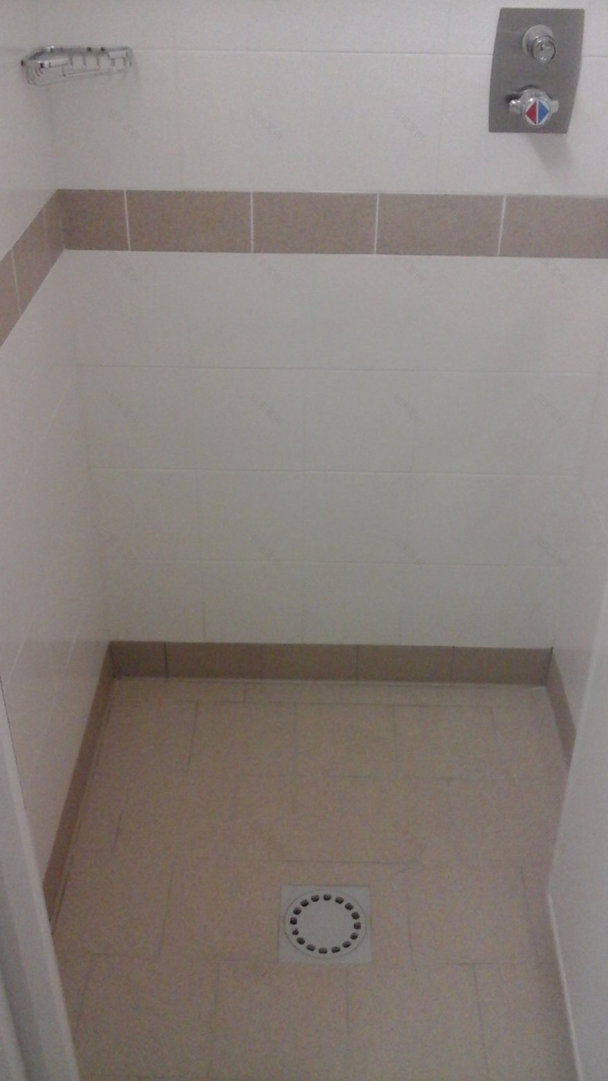 2016 年意大利 Arzachena 旅游港口设施完善-5