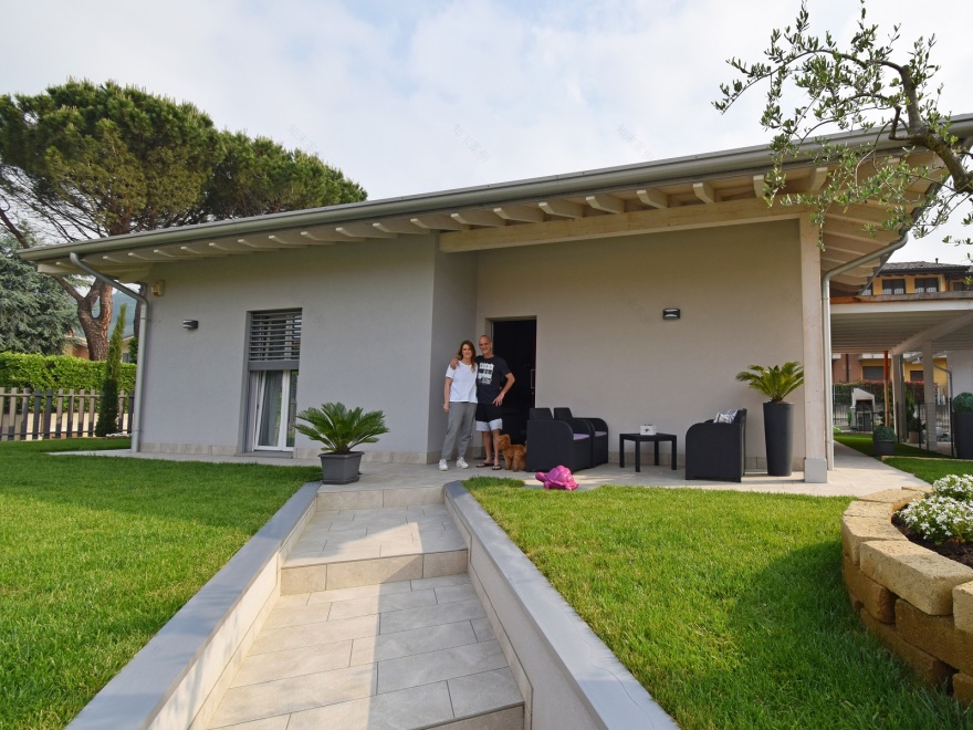 意大利木质经典别墅,环保节能与舒适宜居的完美结合-0