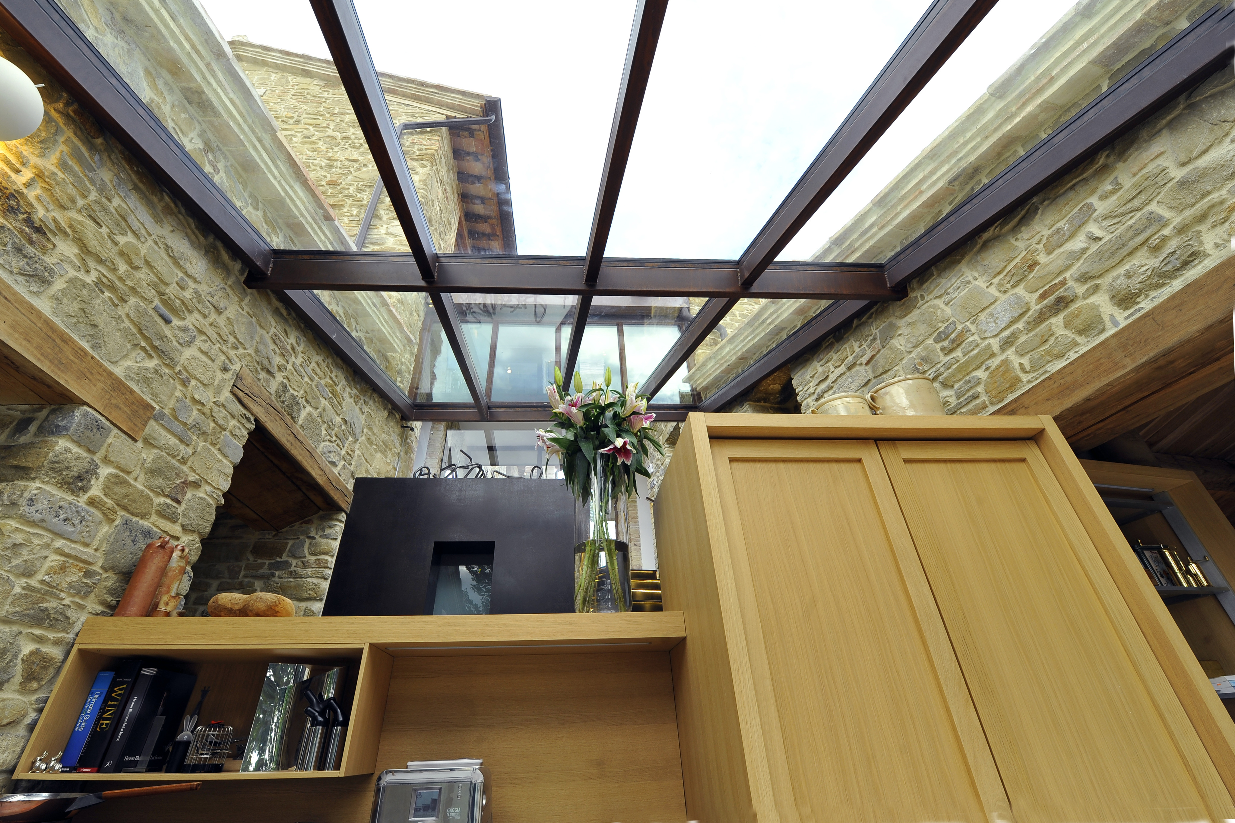 融合历史与当代的 12 世纪意大利古堡改造-29