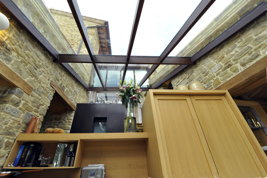 融合历史与当代的 12 世纪意大利古堡改造-29