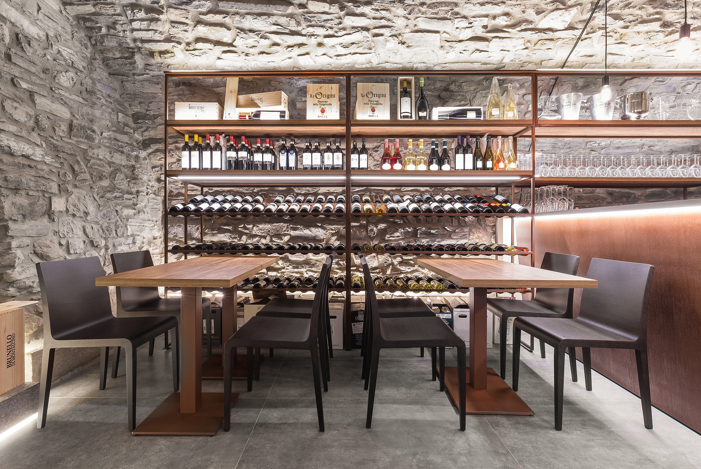 历史酒窖的现代重生——意大利 Angolo DiVino 酒庄-3