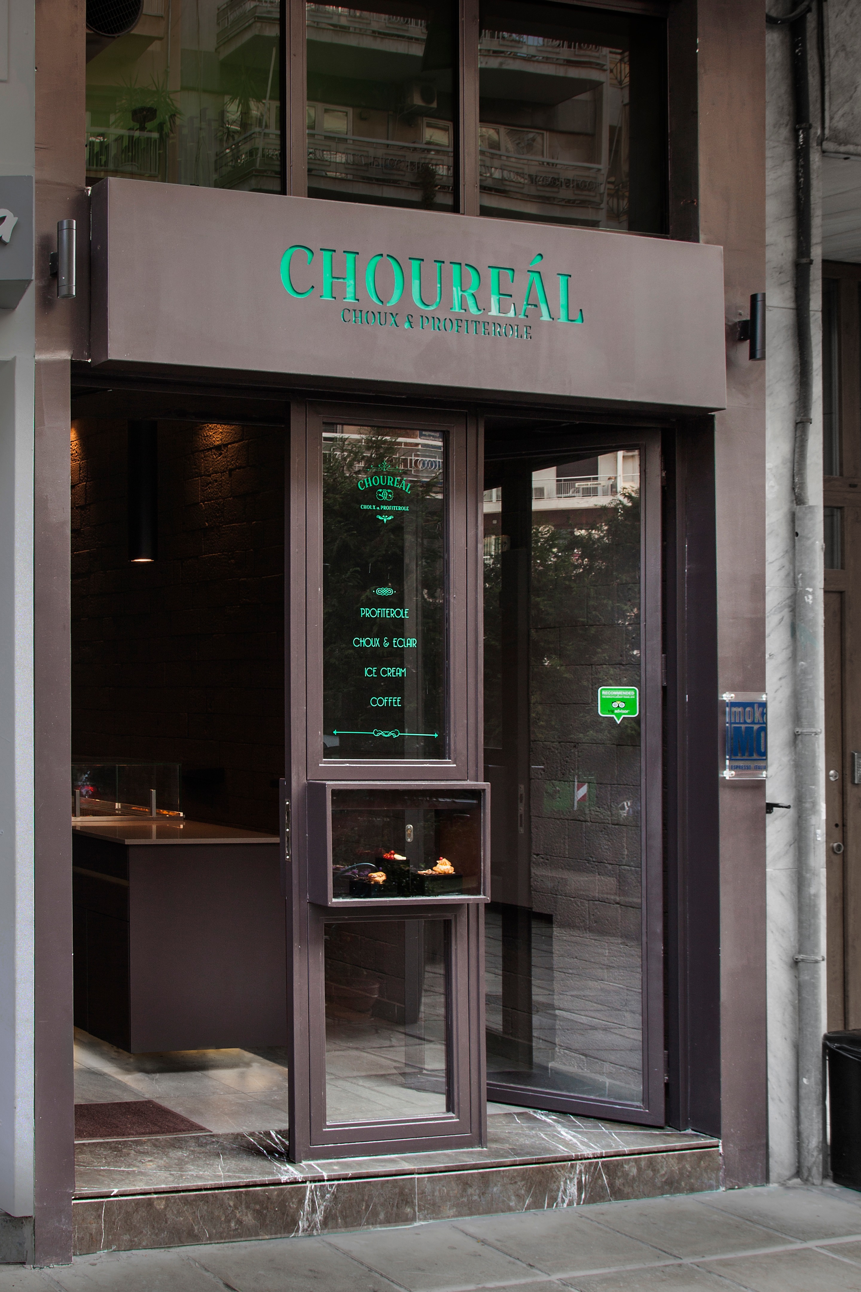 2016 年完成的周 real 咖啡馆室内设计-11