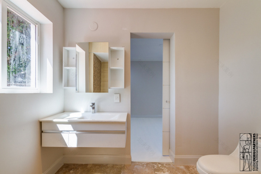 1941 年地中海风格别墅的现代改造-67