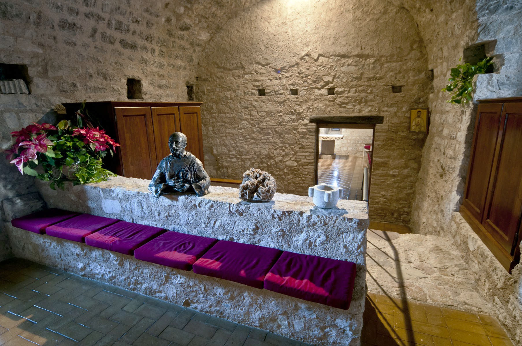 意大利古教堂复兴之作,历史与现代交融-17