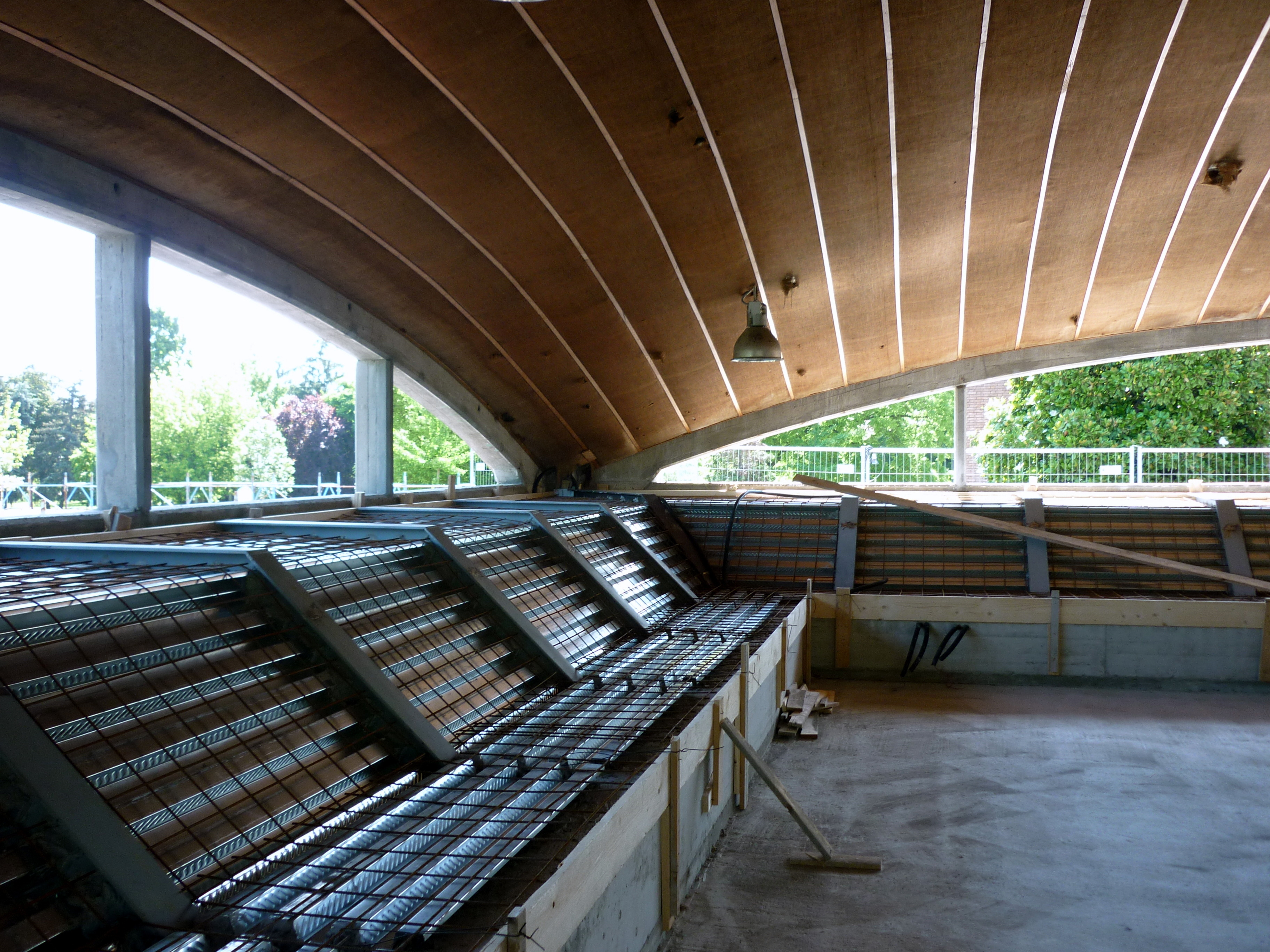 2011 年建设的多功能文化中心——O.S.E.A-22