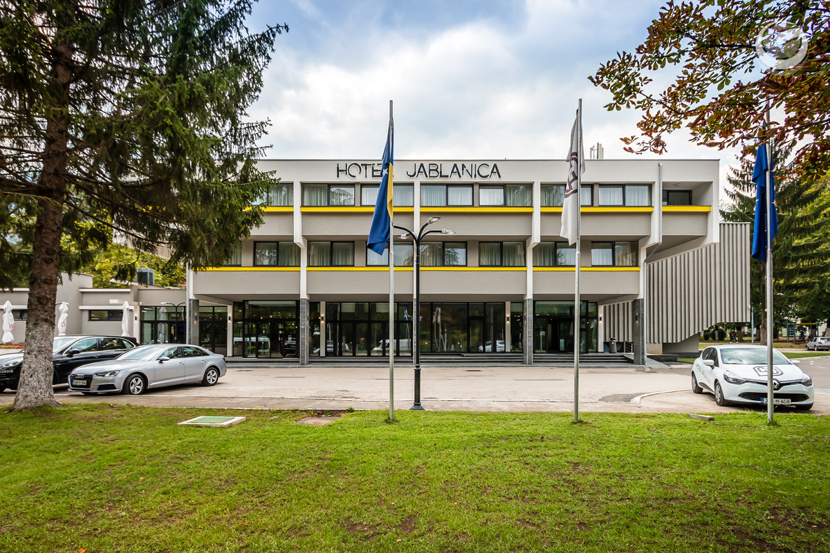 杰布兰妮卡酒店 · 现代与复古的完美融合-1