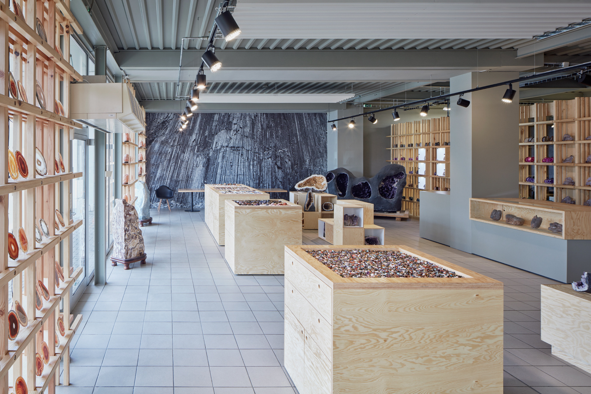 石世界 · 珍稀矿石的展示空间-21