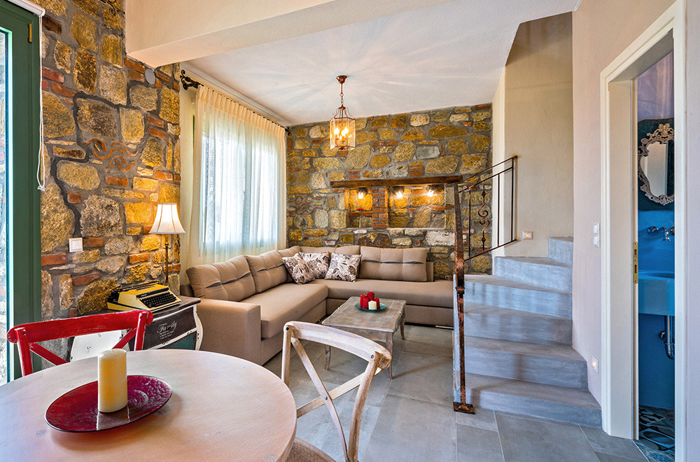 森林海景中的石筑豪华套房-8