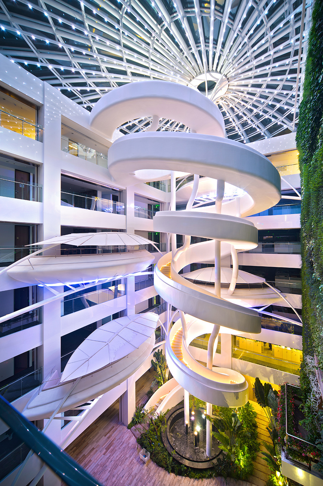 OL 总部 | 园林景观与办公空间的完美融合-18