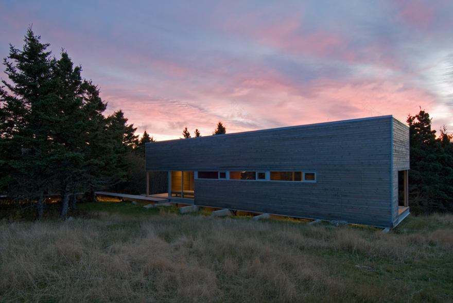 麦凯·莱昂斯·斯威特艾普尔给新斯科舍的房子增添了水疗设施-20