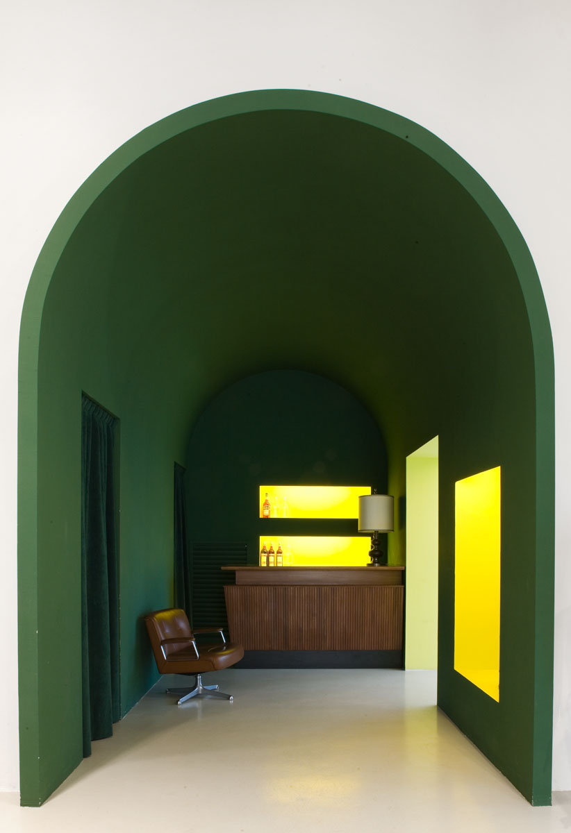 VE-20 时尚店铺，工业风中的历史细节-0