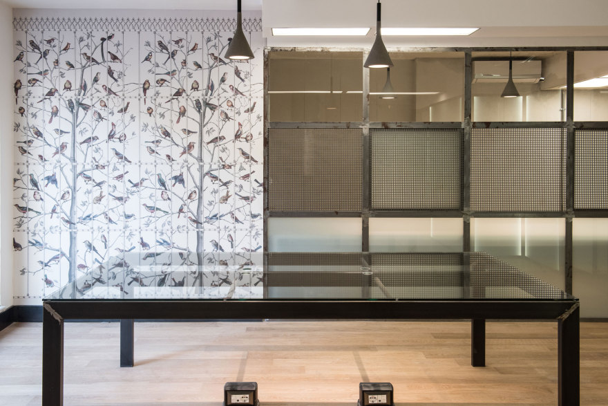 2014 年办公室设计 | 利用空间、材料与光线的巧妙结合-12