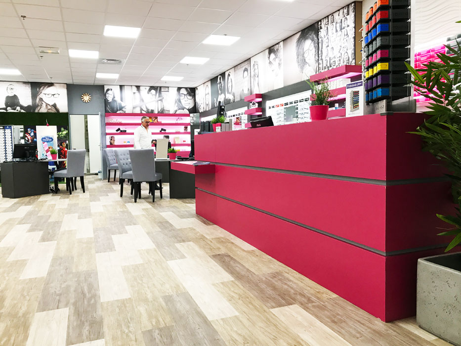 Montpellier 光学商店重塑之作-11