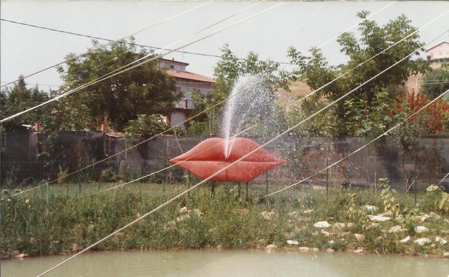 翱翔绿茵上 · 废旧飞机变身的空中酒馆-10