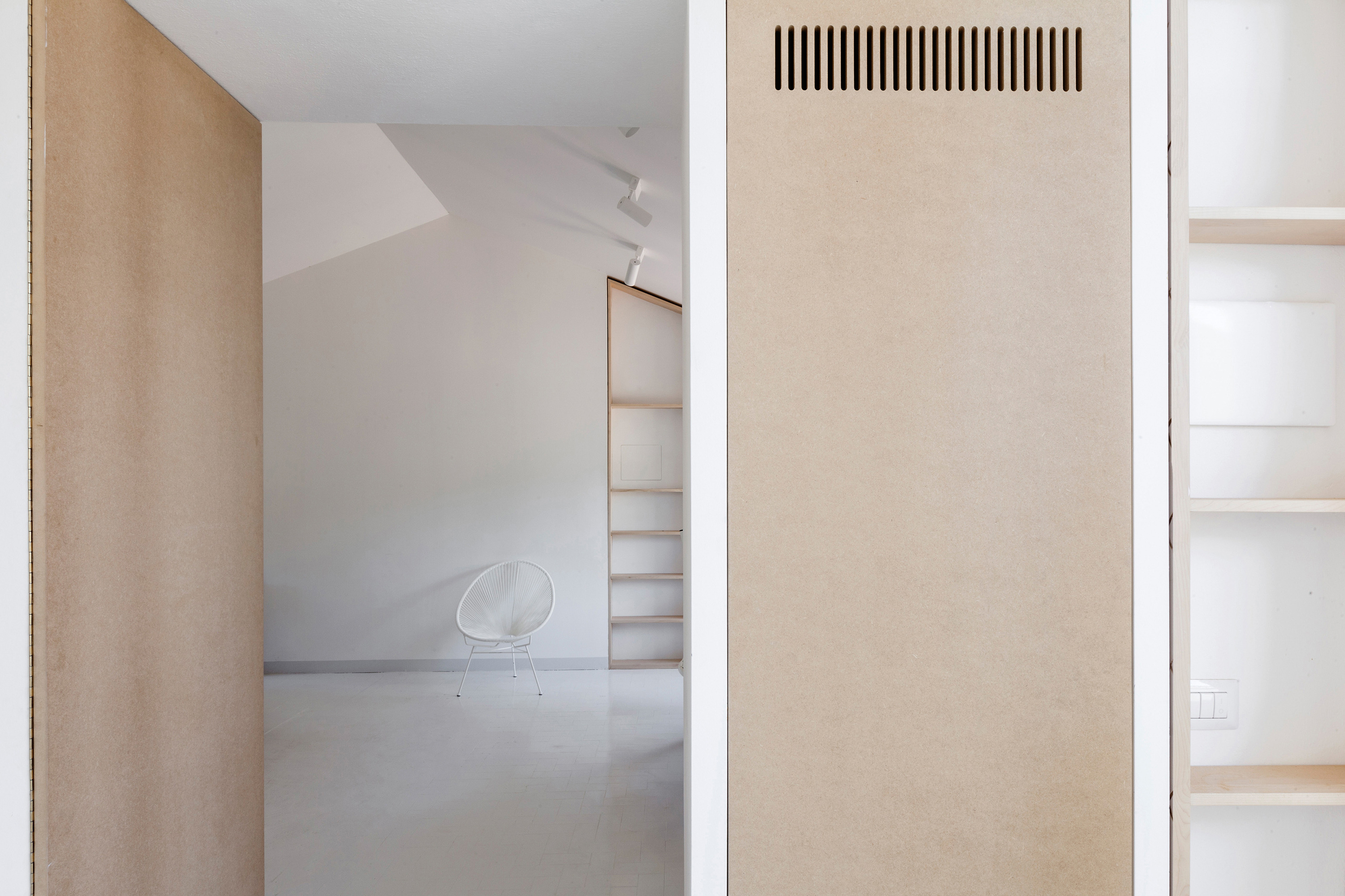 简练纯粹的乡村别墅改造-3