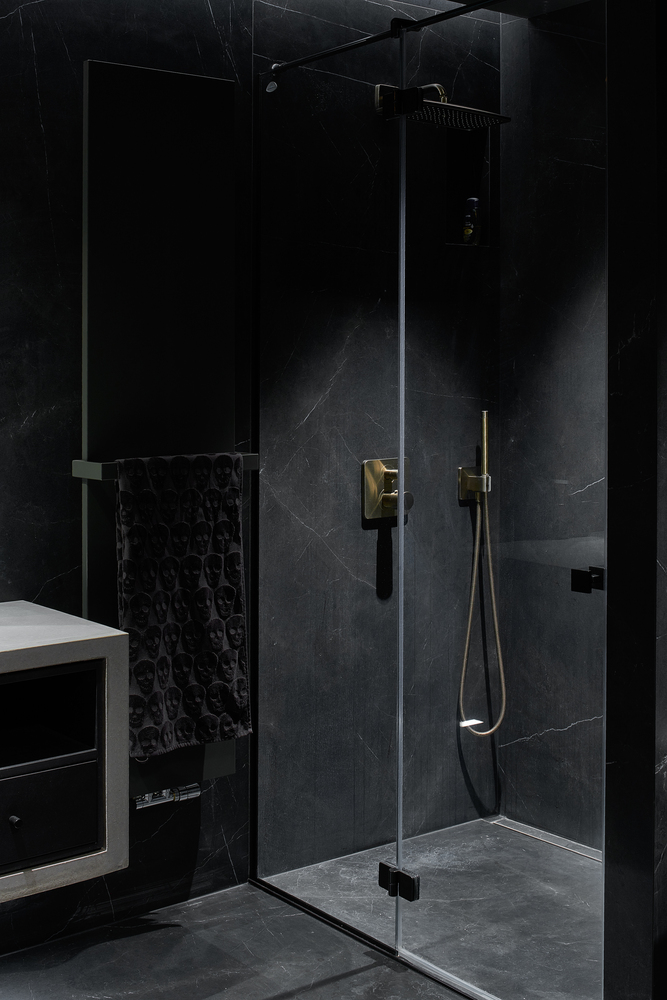 黑灰空间的对角线魅力-24