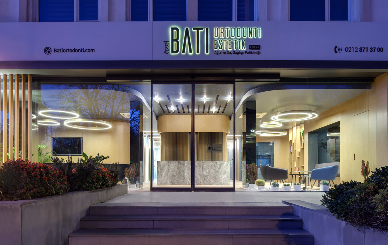 伊斯坦布尔温馨牙科诊所-3