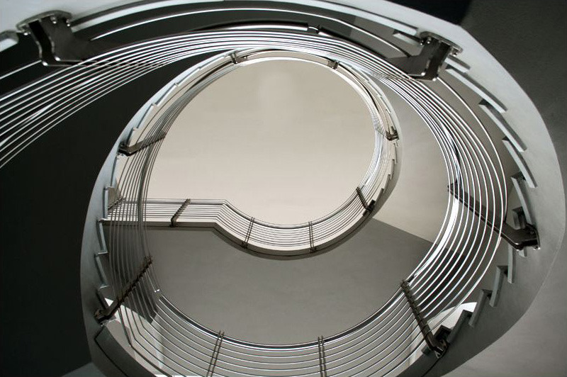 2010 年完成的 Comac 公司工业综合体-2