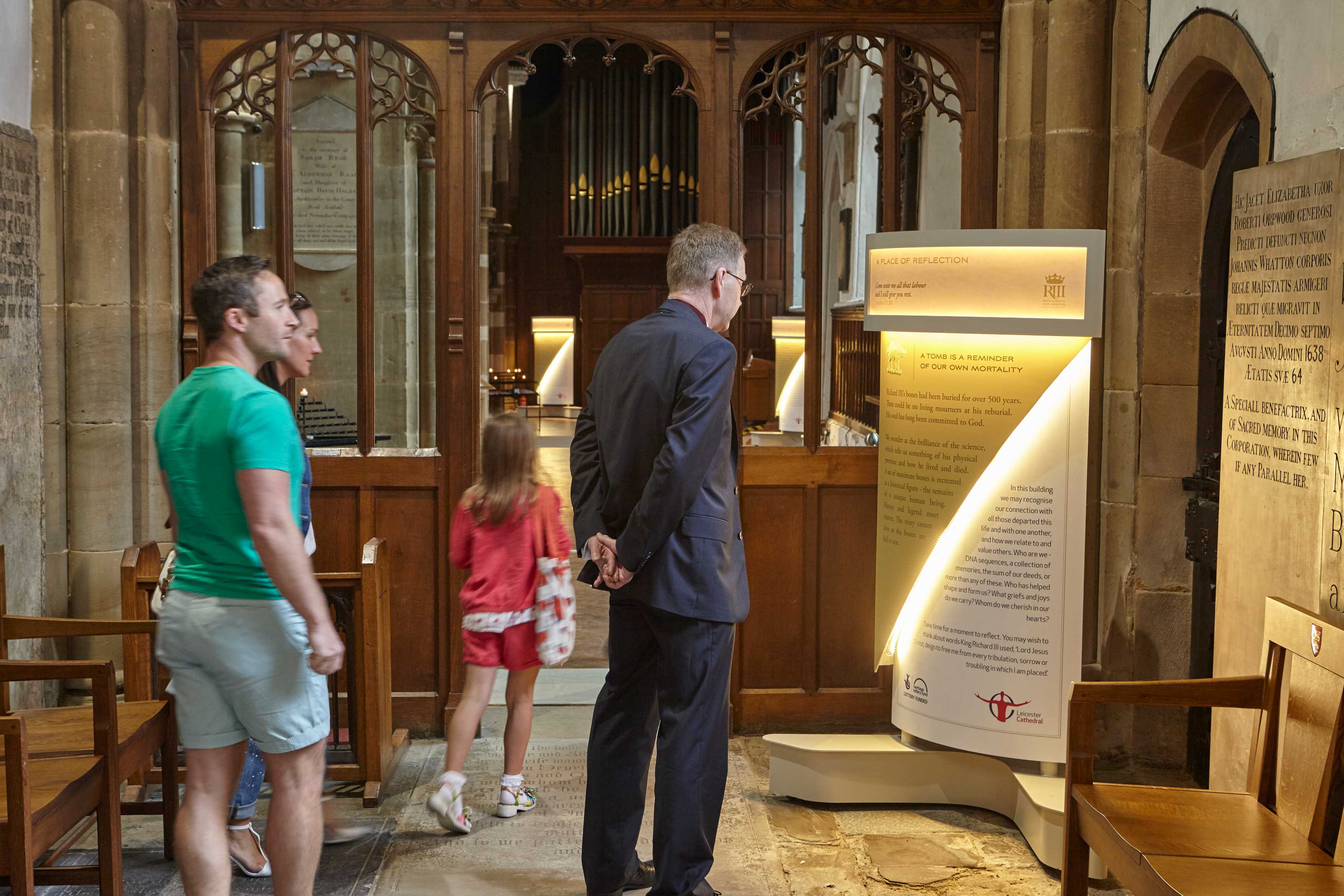 莱斯特大教堂理查德三世项目·尊严与荣誉的诠释-10