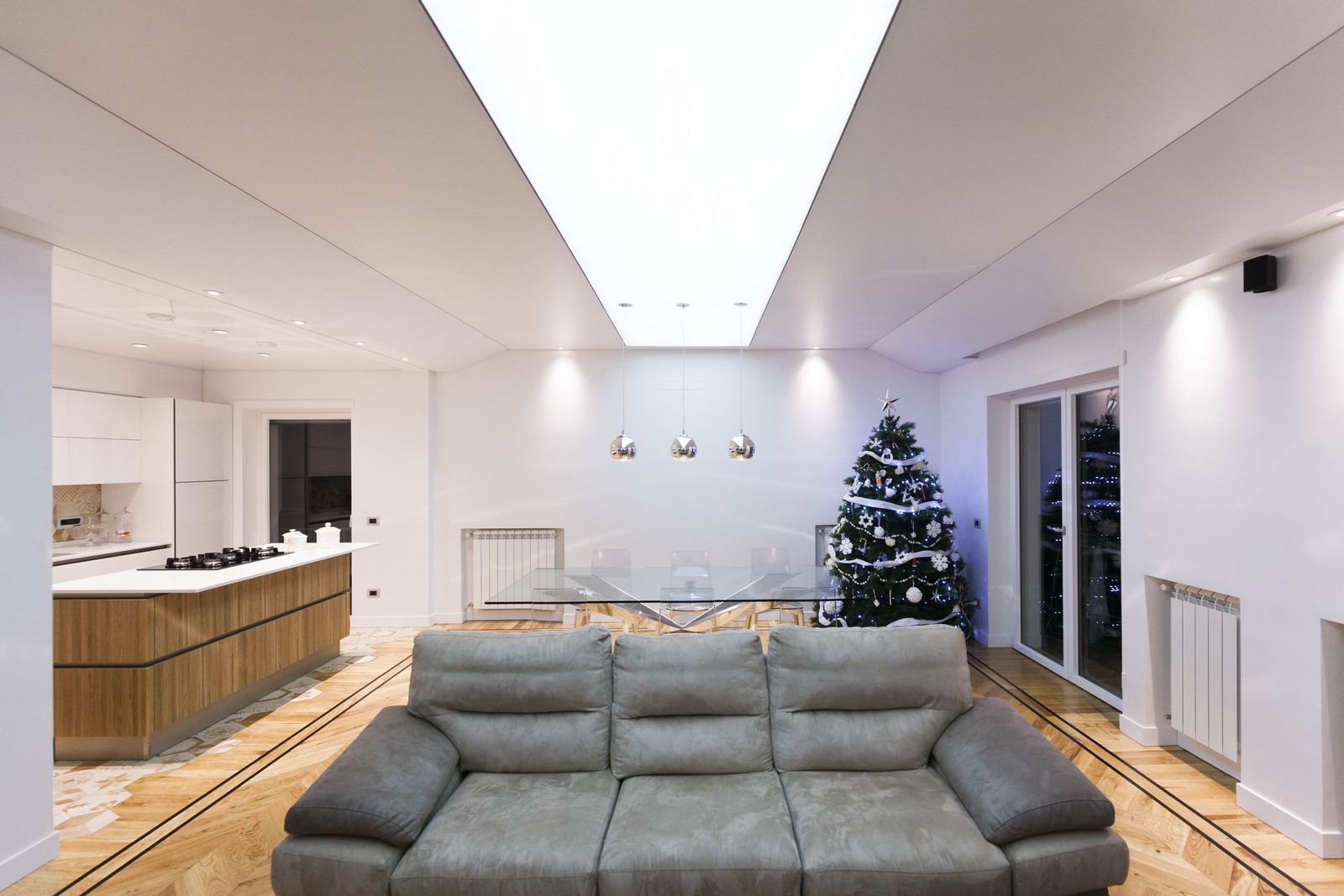 2015 年 HOUSE G&S 公寓设计 | 定制家具与室内光影的完美融合-13