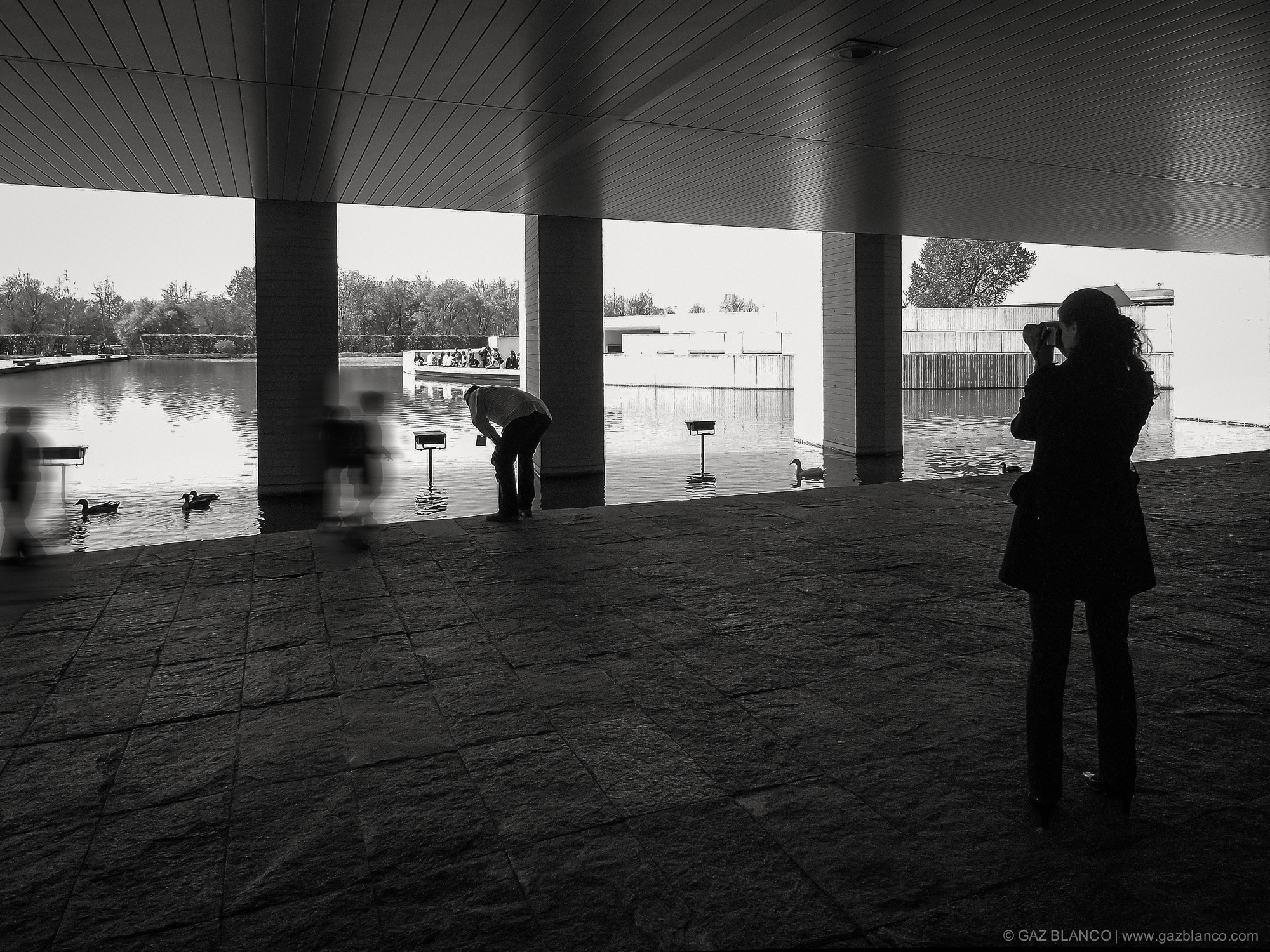 奥斯卡·尼迈耶的意大利 Mondadori 大厦 | 现代建筑的华美乐章-26