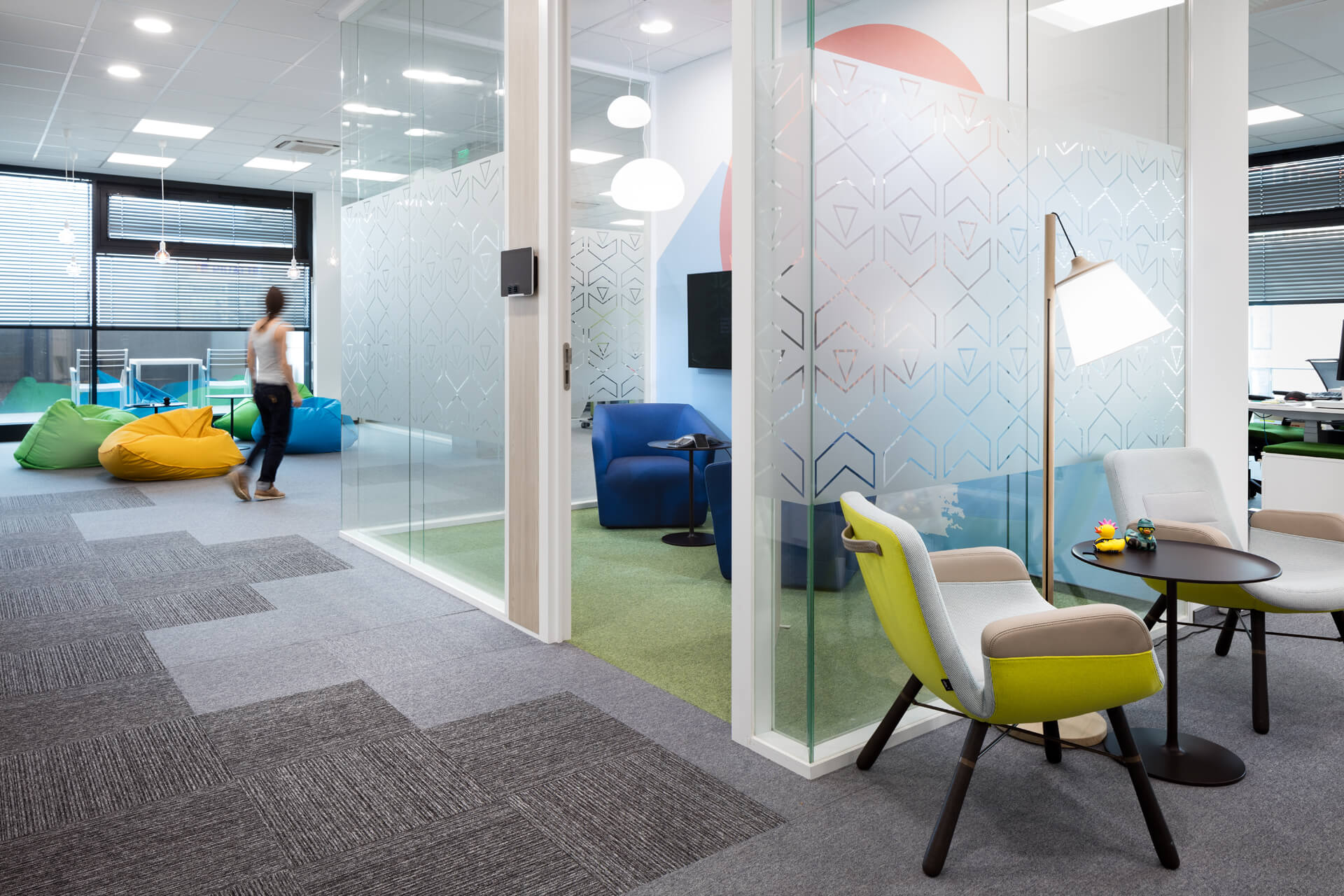 Progress 在保加利亚的 7 层办公室 | 展现国家特色的室内设计-5