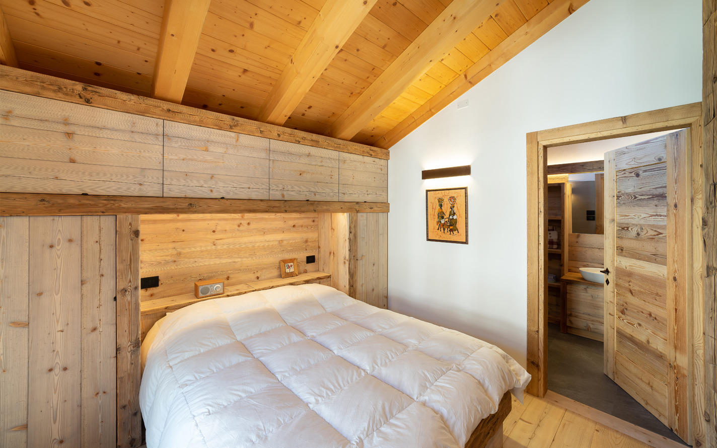 旋转木屋中的现代生活空间-10