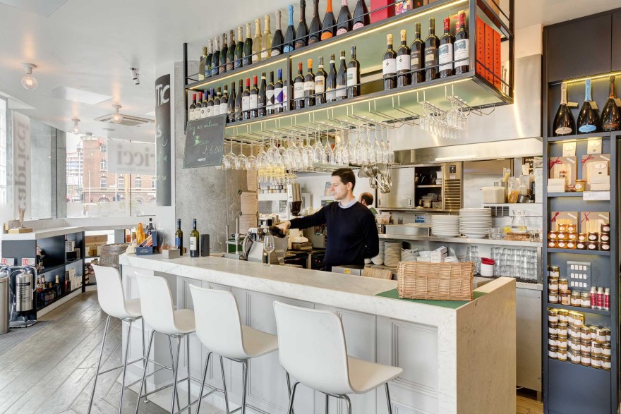 灰色协奏曲 | Capricci 餐厅的精致室内设计-8