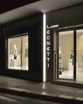 LUCIANA LEONETTI 时尚展示空间