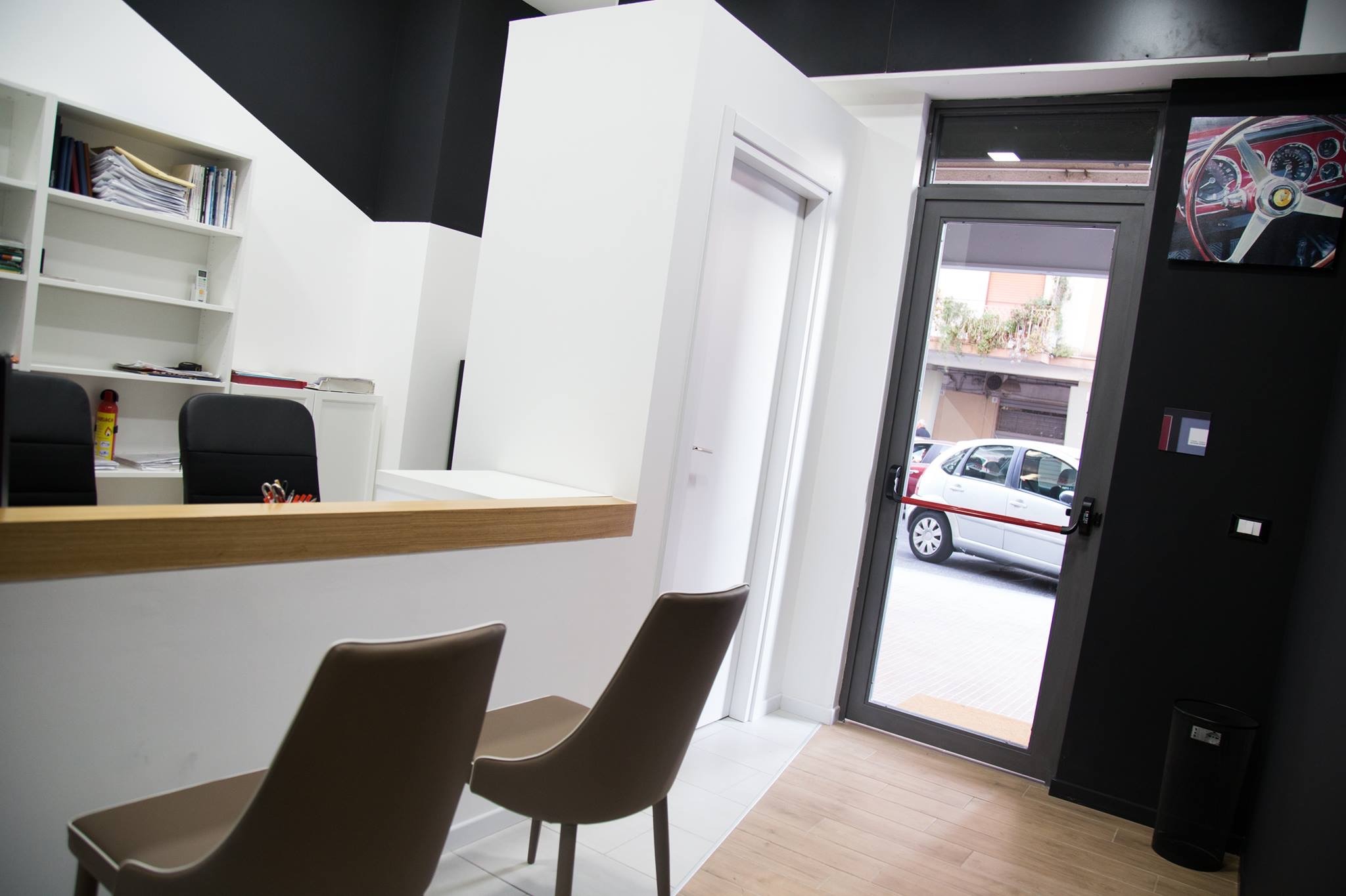 Autoscuola Al Volante 汽车学校翻新亮相-17