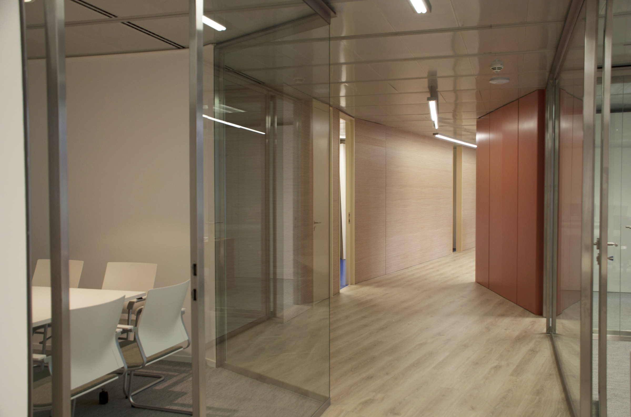 Ramseyer Waisman 建筑事务所打造 AXIARE 总部空间-12