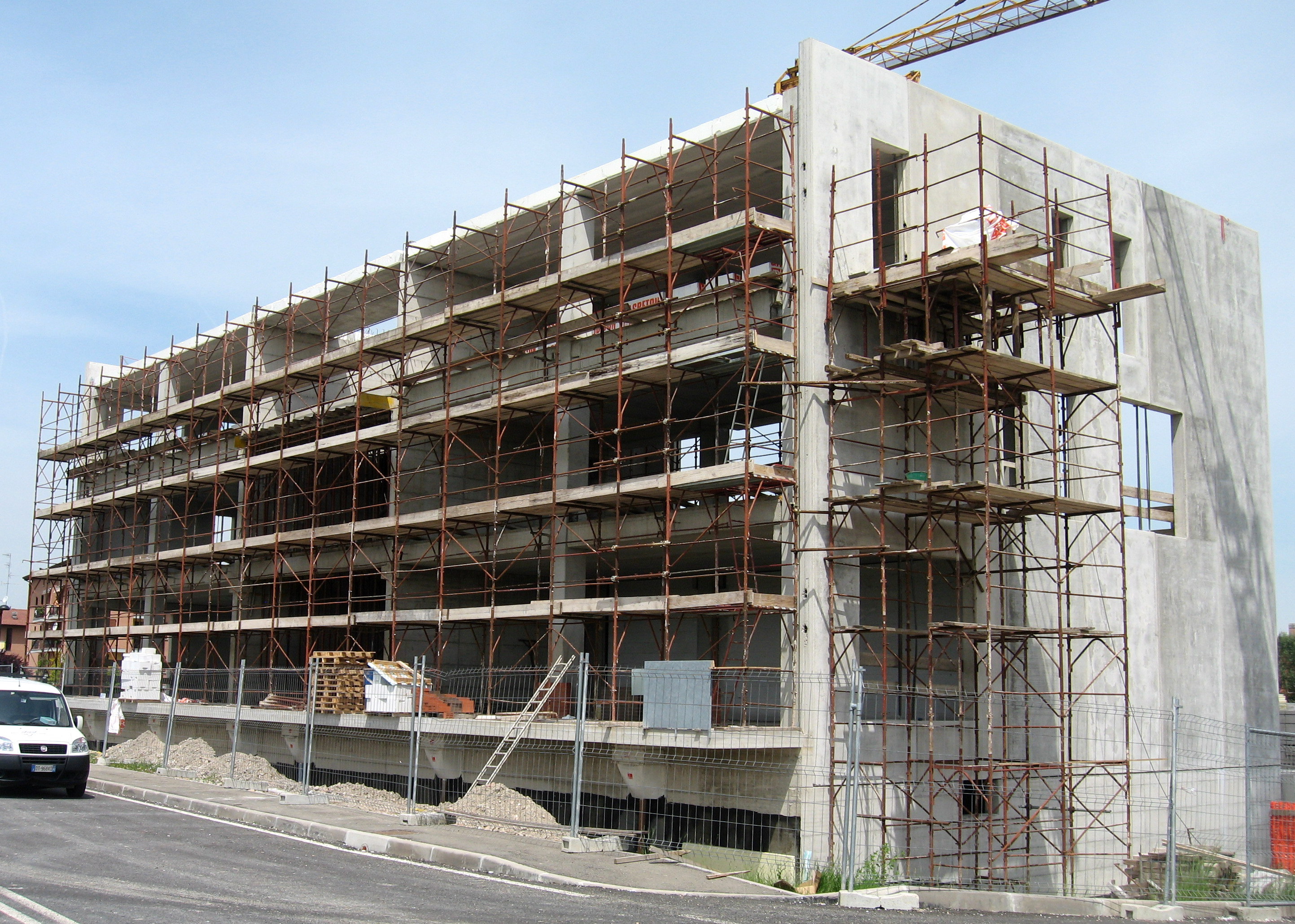 2013 年完成的 Direzionale 办公楼 | 精简现代的设计风格-13