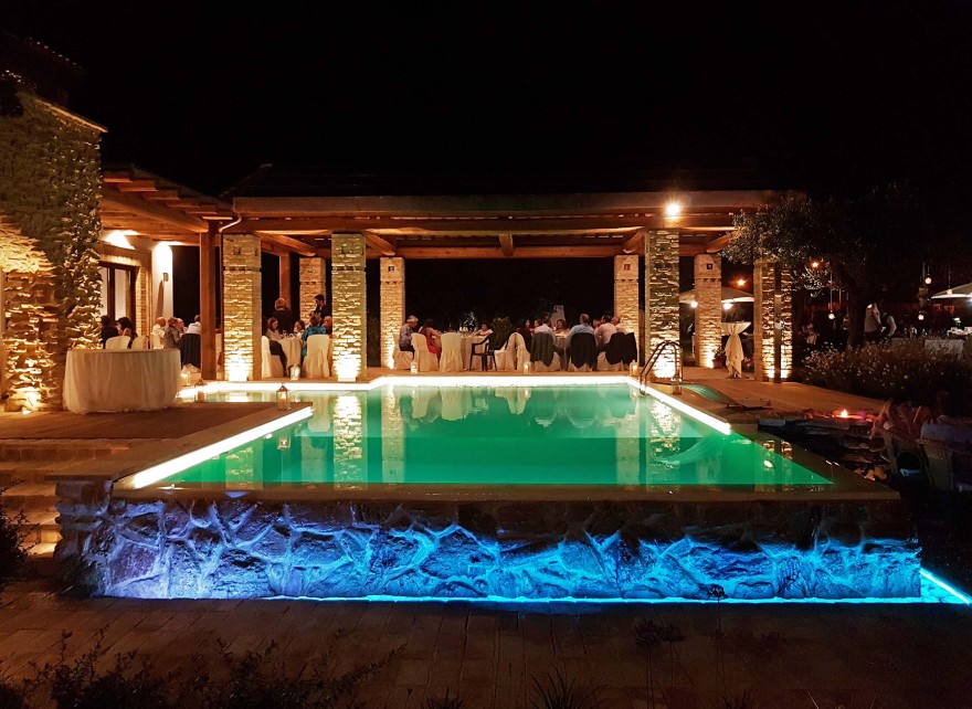 游泳池和圣约翰小教堂-7