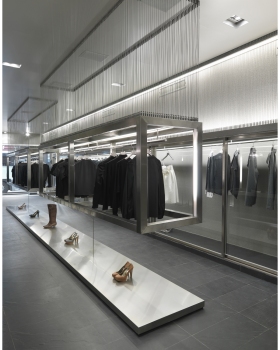 宜蘭摩兒服飾店（GALLERY MORE ，I LAN）