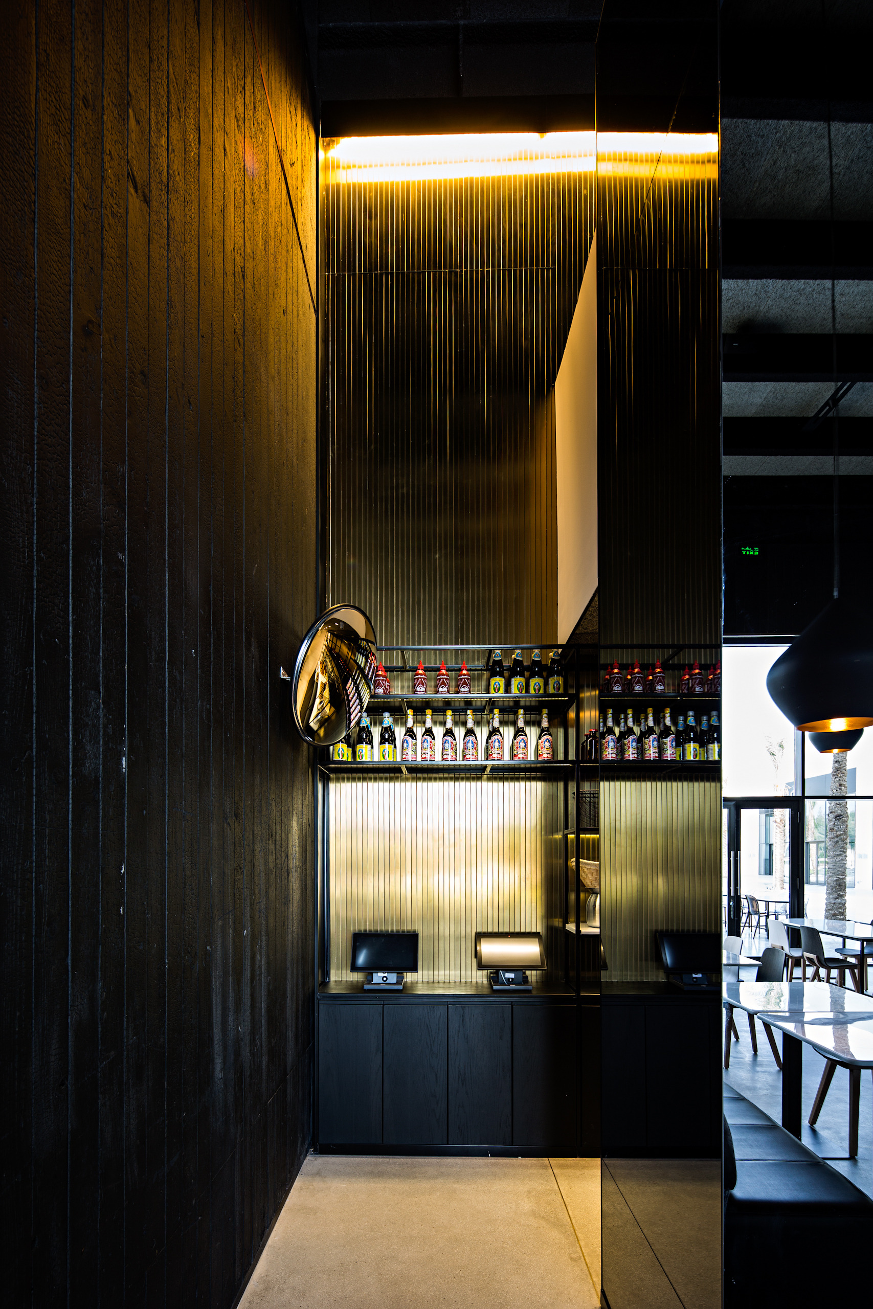 泰国风情的乌 bon 餐厅-10