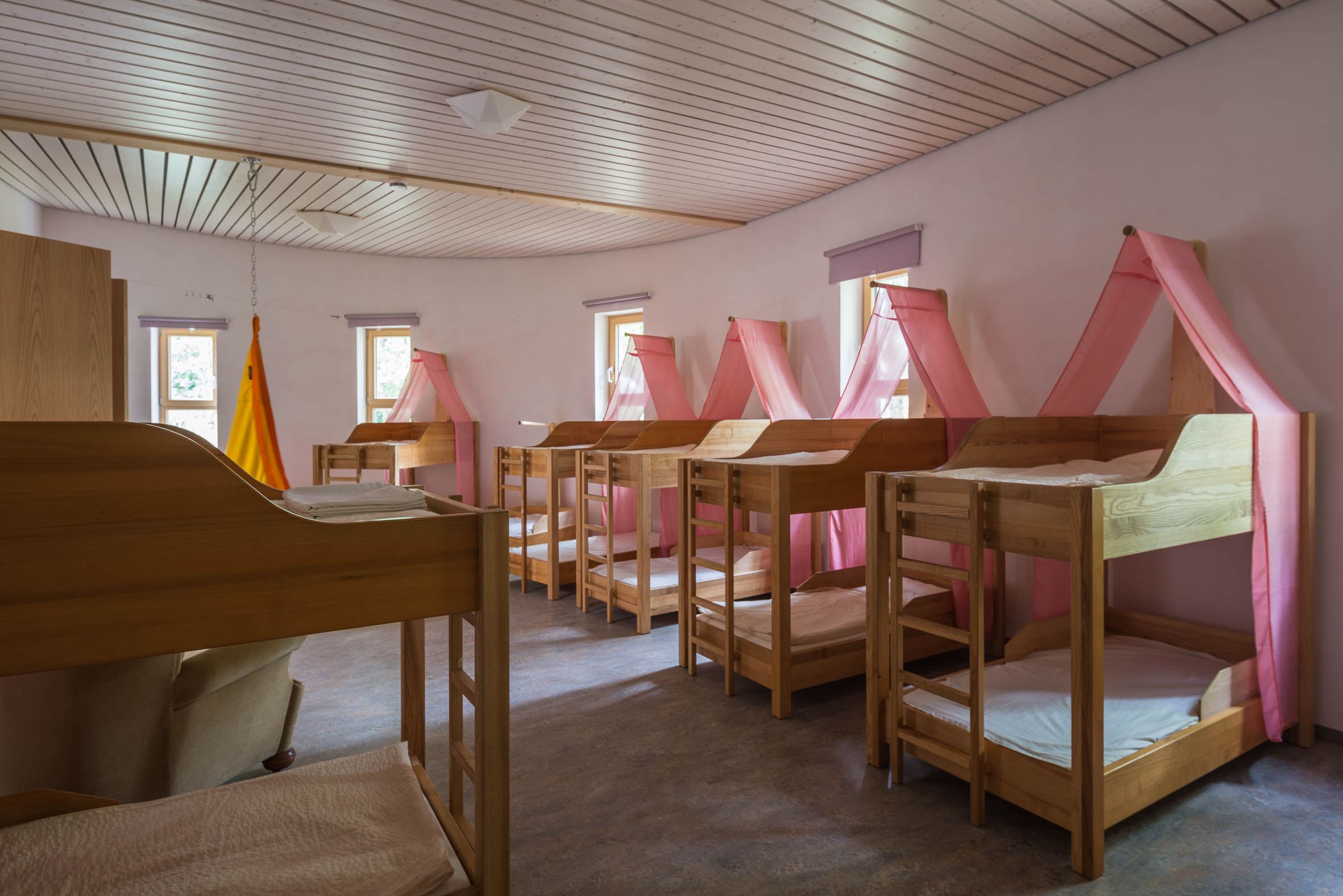 施瓦比亚霍尔华德福幼儿园-12