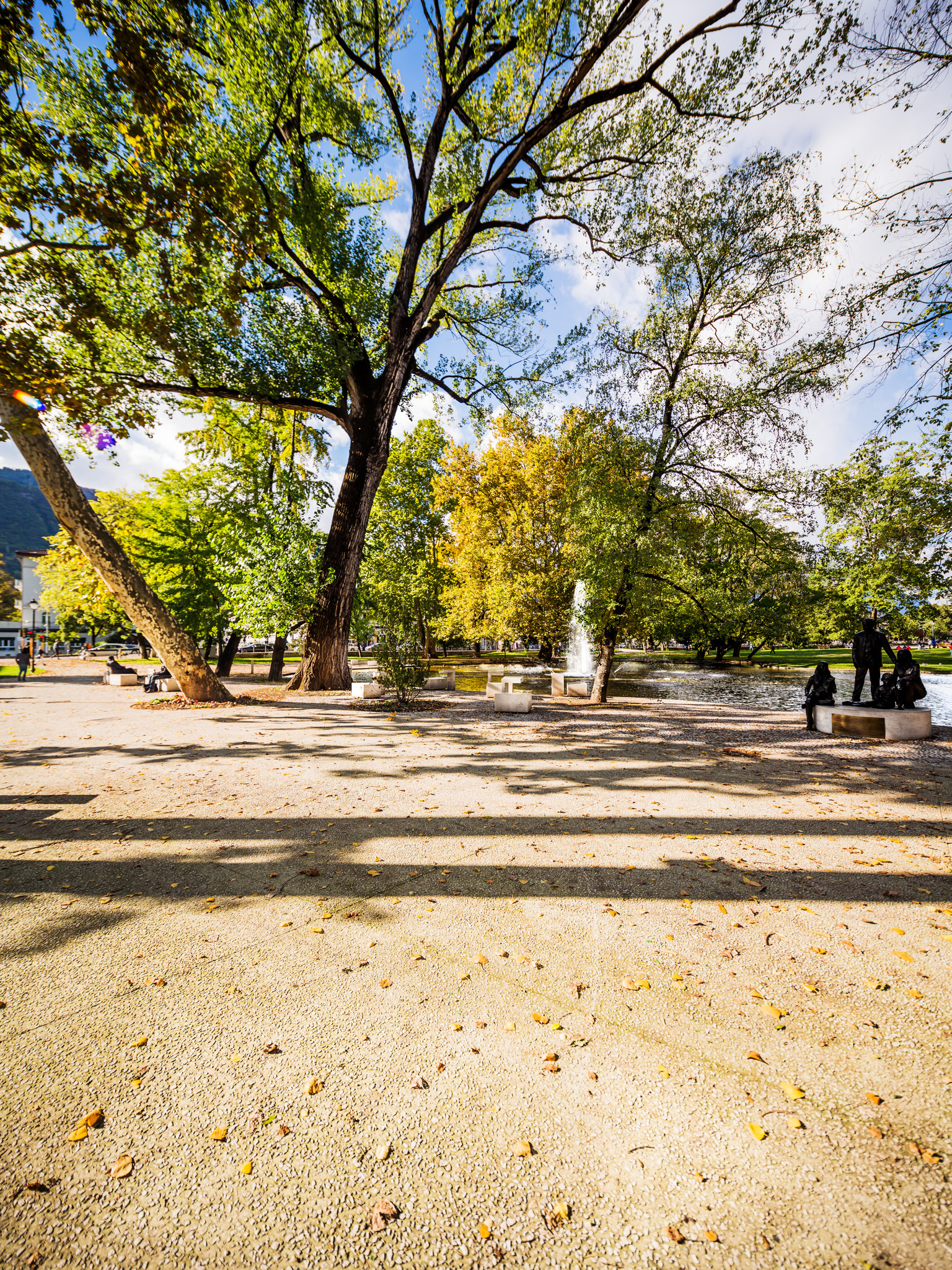 意大利 Trento 市 Piazza Dante 广场南花园复兴项目-13