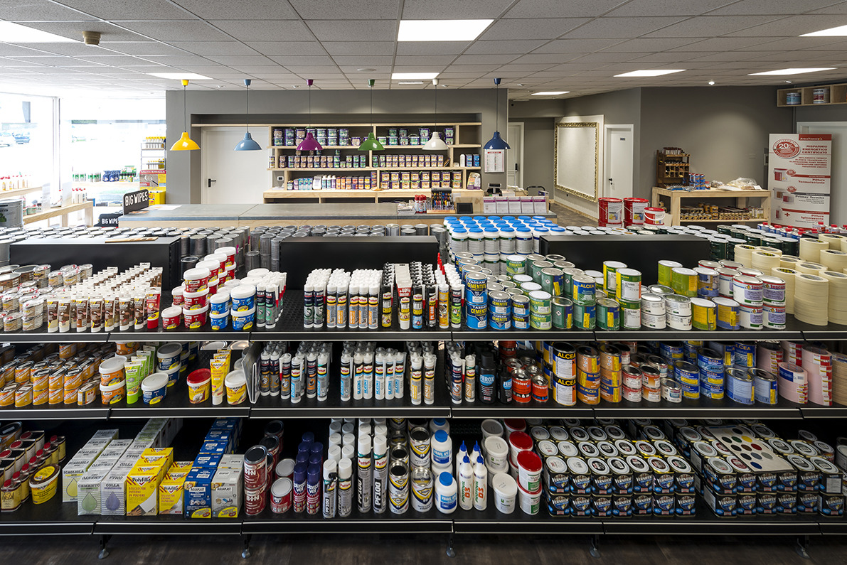 Colorificio Carnico 色彩展示空间-20