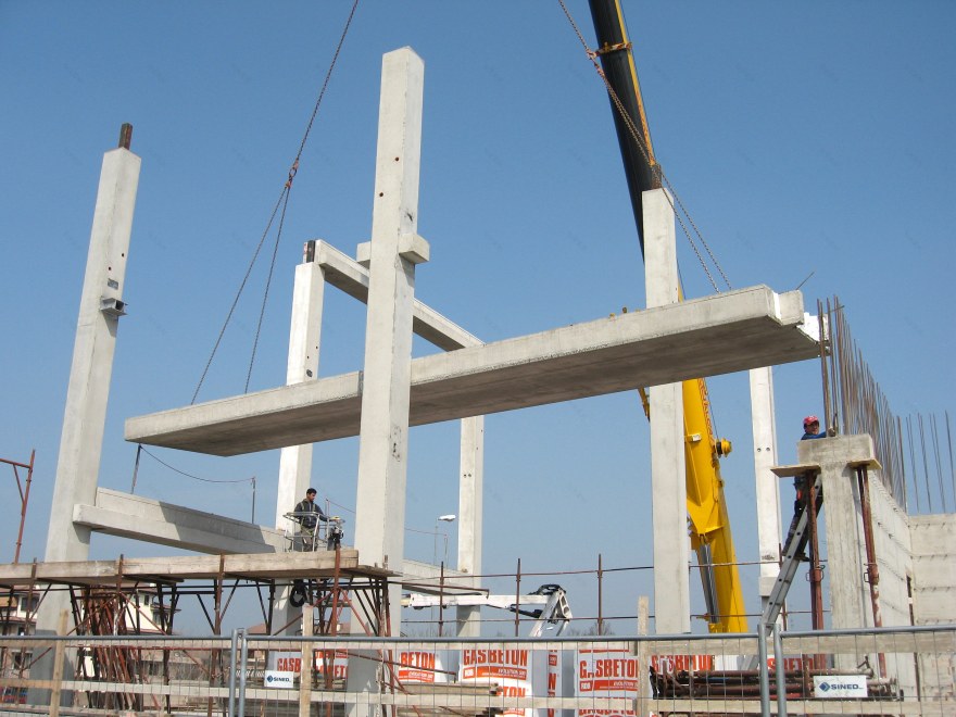 2013 年完成的 Direzionale 办公楼 | 精简现代的设计风格-9