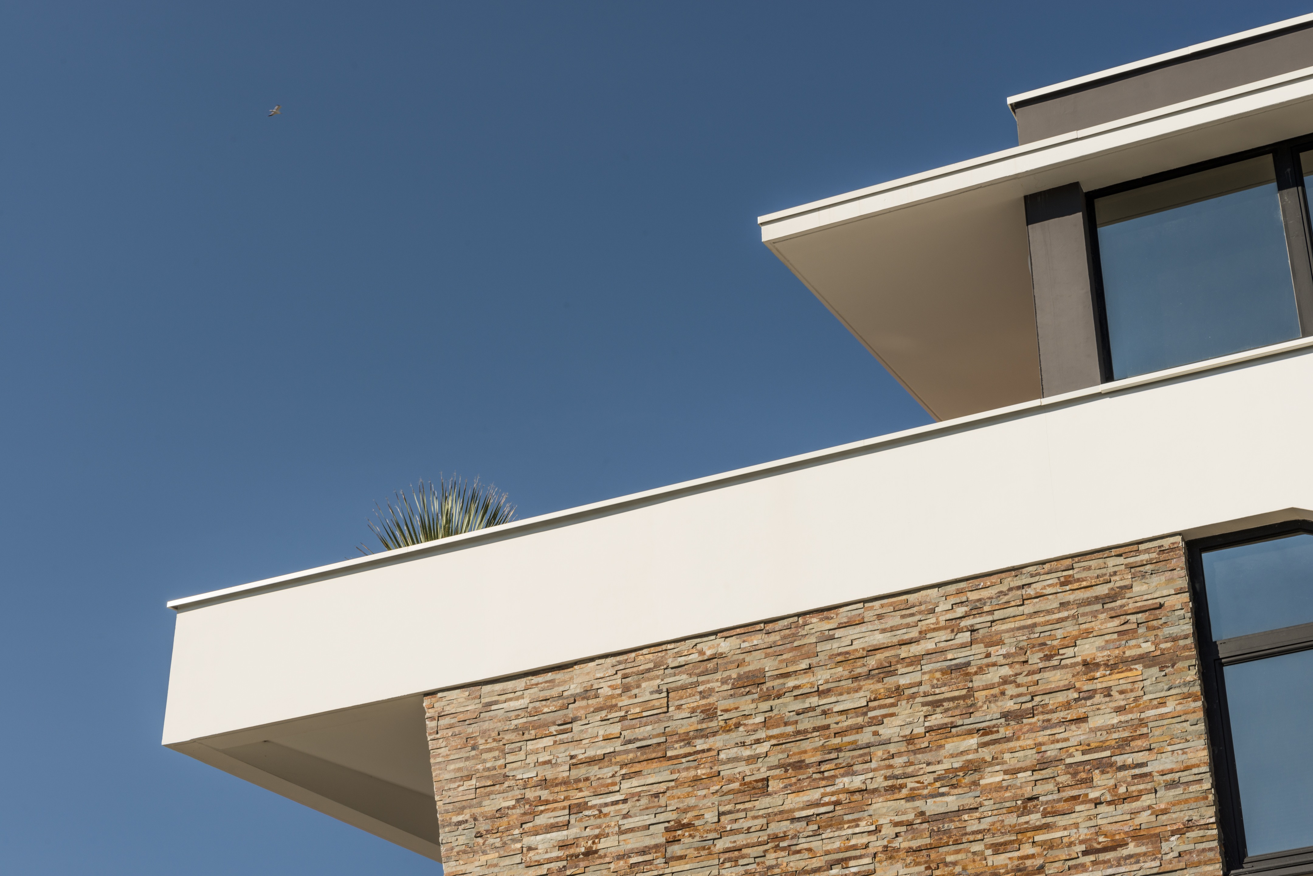 法国安吉特海滨公寓与办公建筑-22