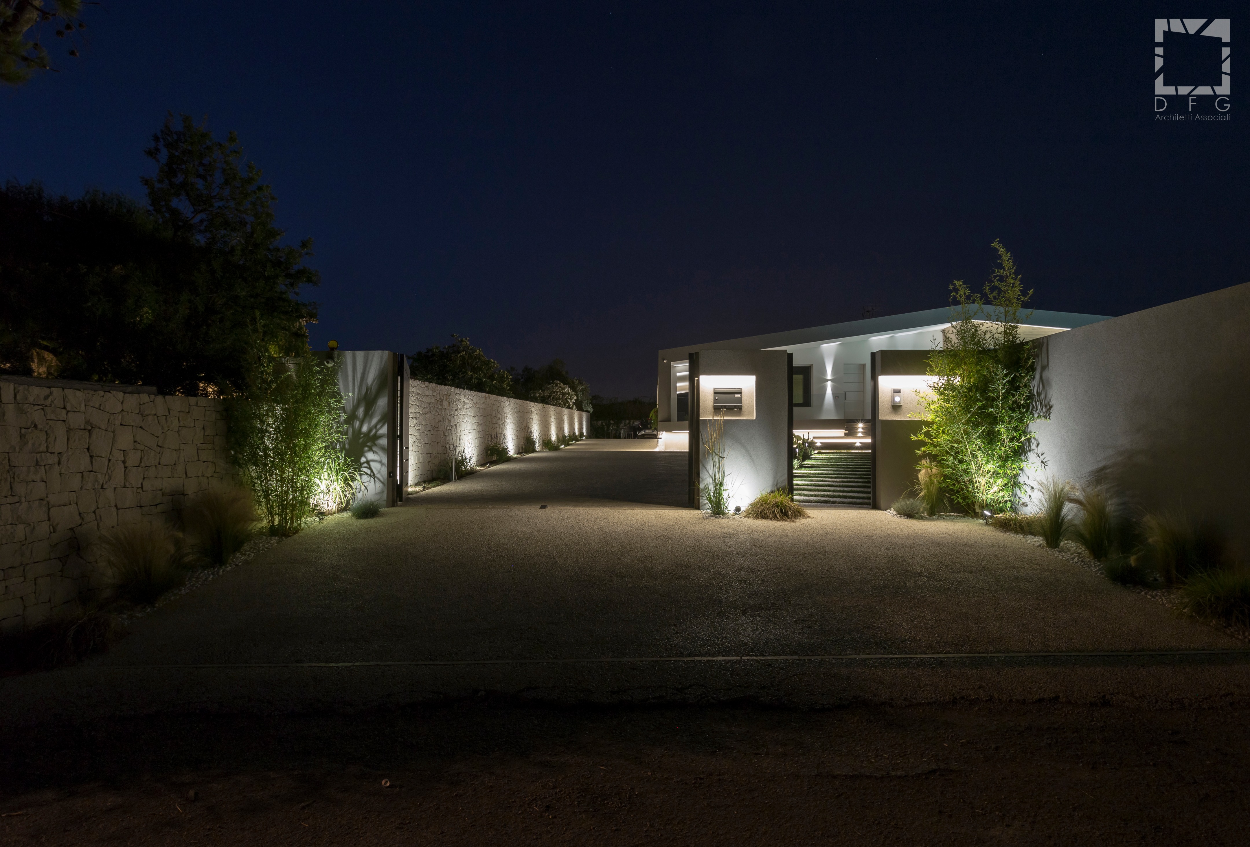 乡间别墅的屋顶奇观-22