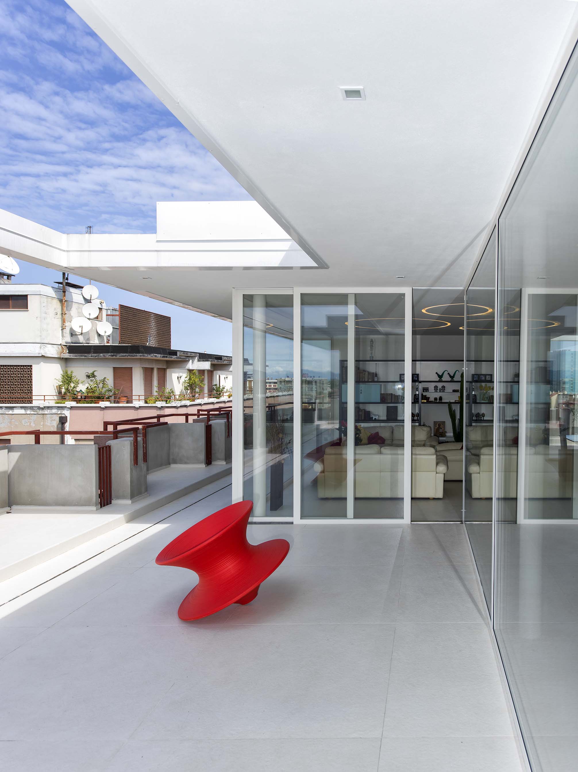 意式风情 Padova 顶层公寓的 360°全景视野-39