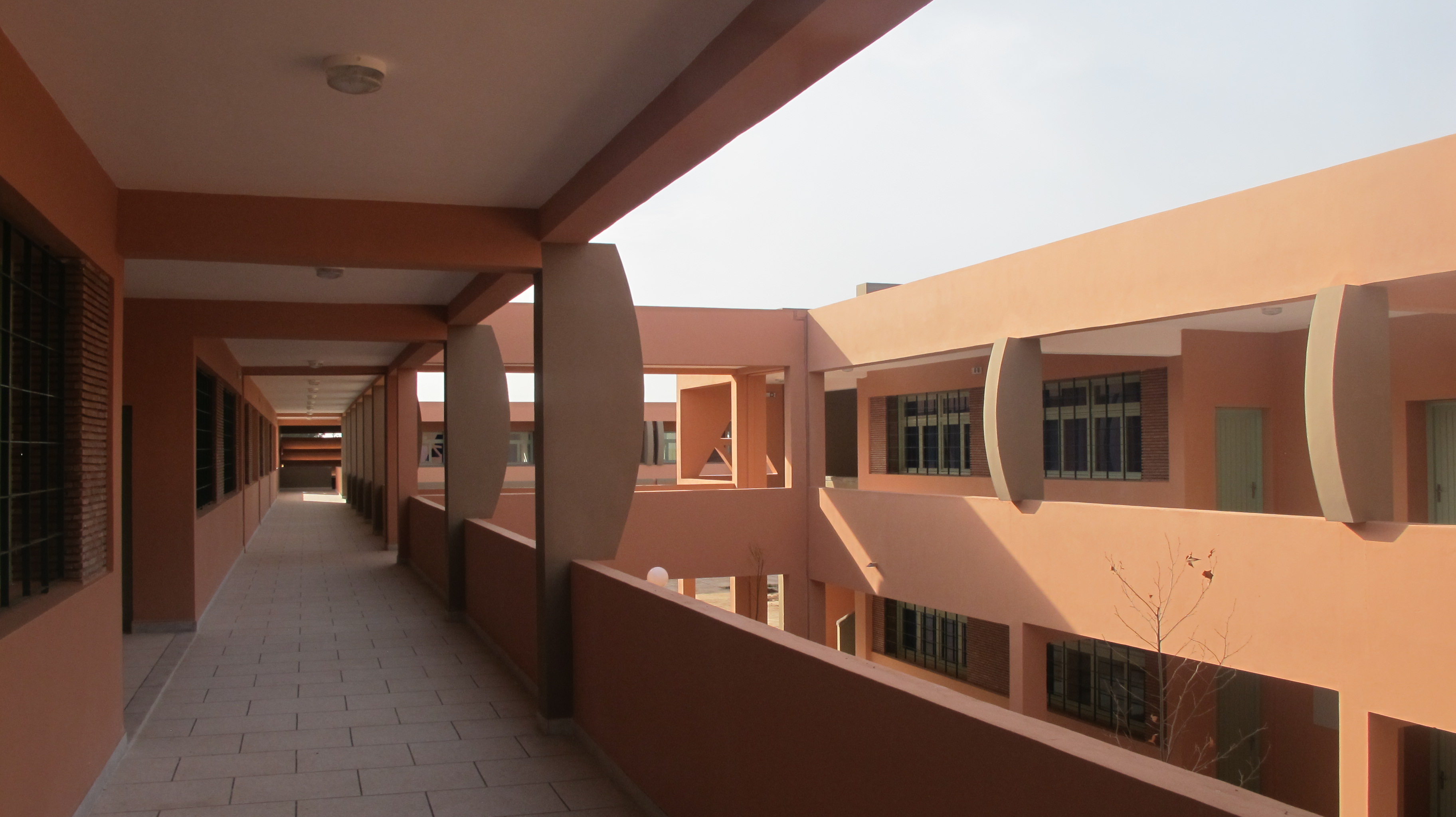 摩洛哥乡村中学——智慧橄榄林中的学术殿堂-14