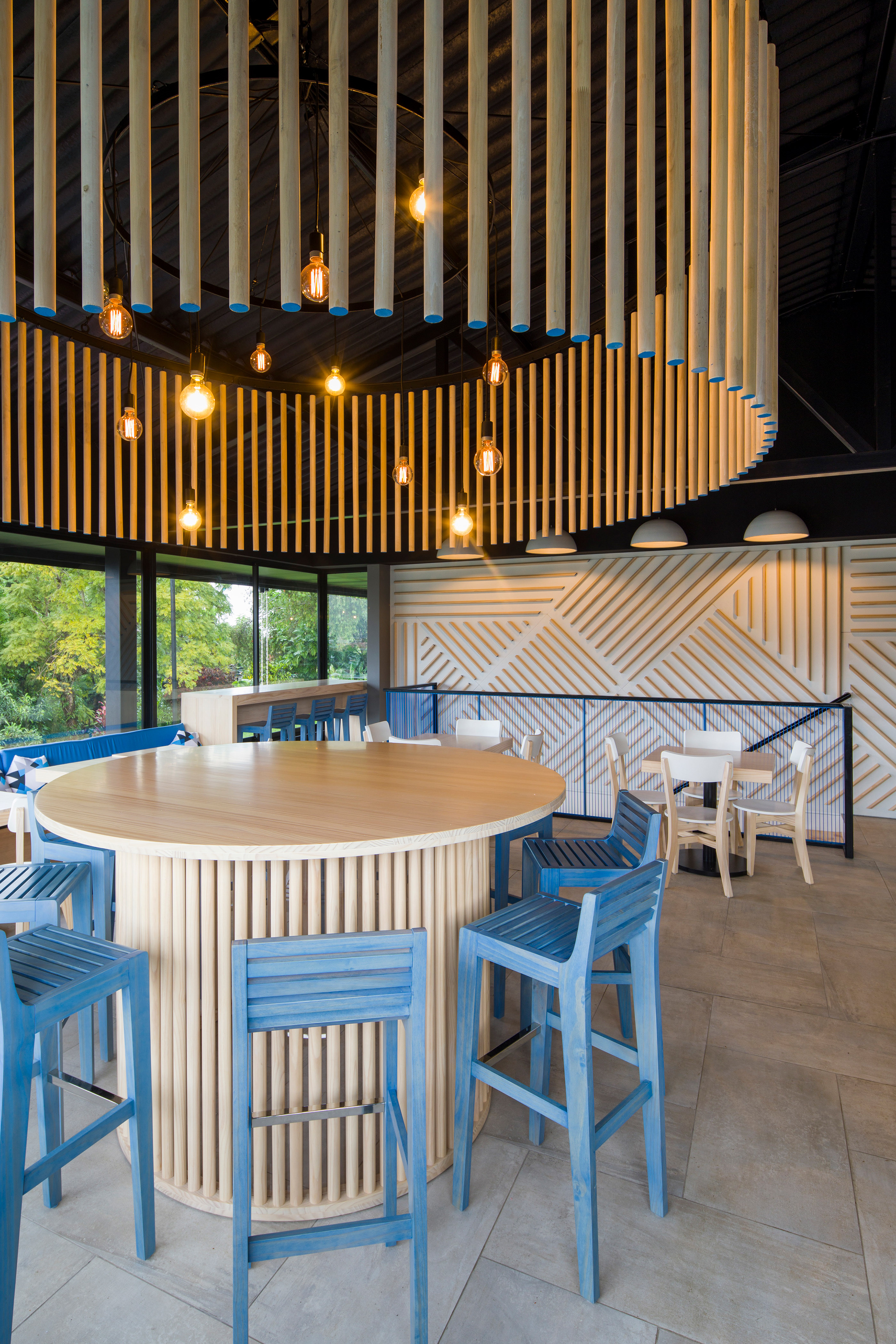 INTERIOR DESIGN: MOCAPAN-18